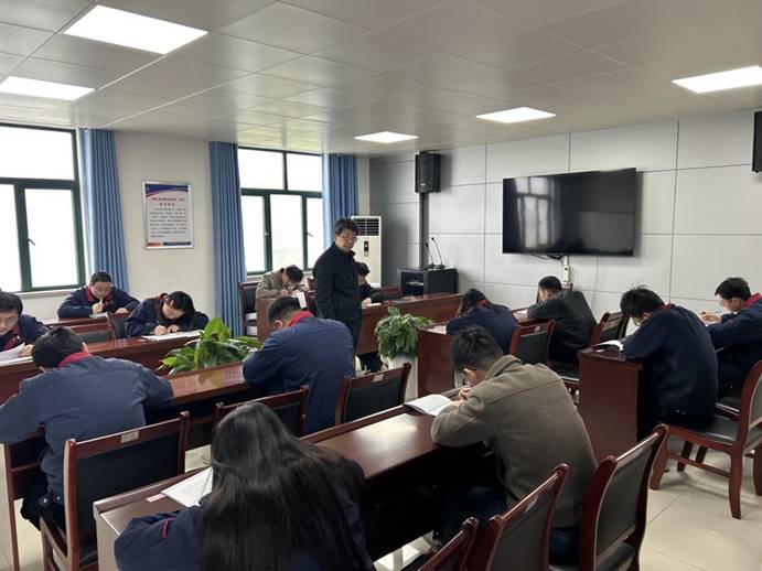 建材公司、檢測(cè)公司聯(lián)合開展管理人員業(yè)務(wù)提升考試
